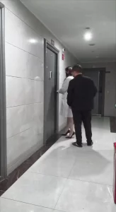 上门去肉丝高跟熟女男科医生家里看病，药到病除